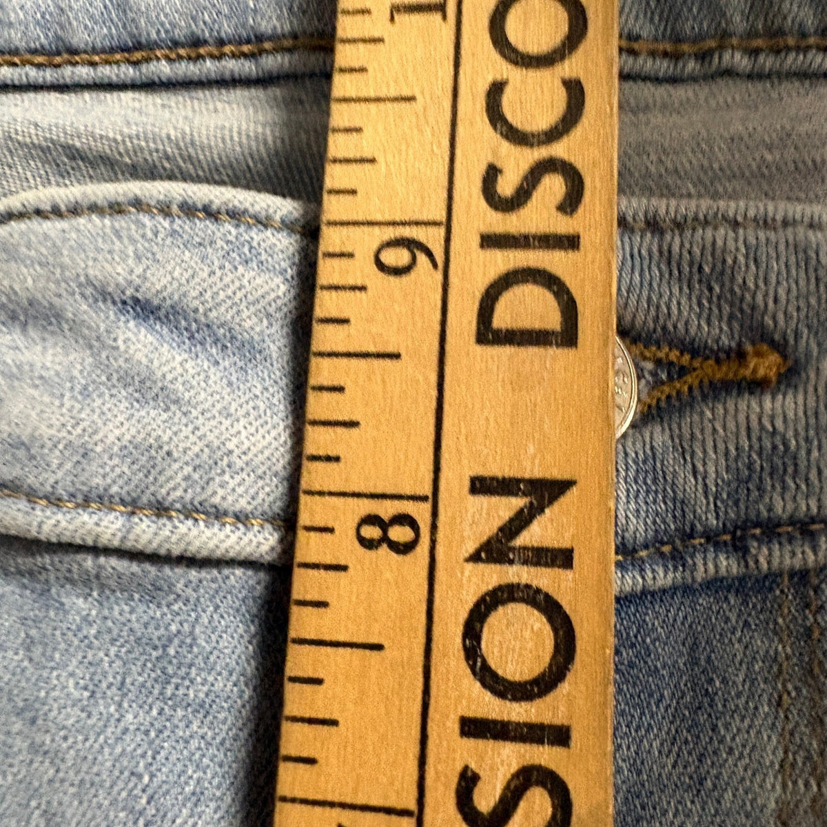 Levis 711 Skinny Jeans Womens Size 32 Light Wash Frayed Raw Hem Denim Pants