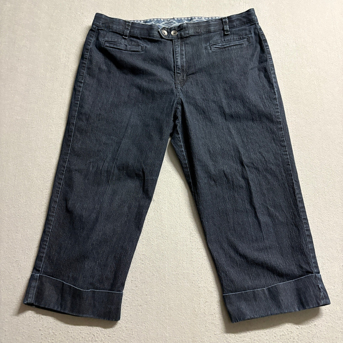Bandolino Blu Womens Size 14 Dark Wash Capri Jeans Cuffed Comfort Stretch Blue