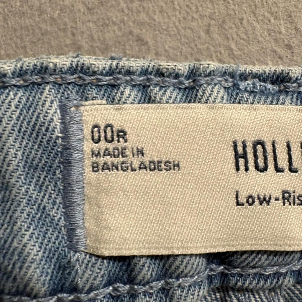 Hollister Low-Rise Baggy Jeans Womens 00R W24 Light Wash Blue Denim Y2K Style