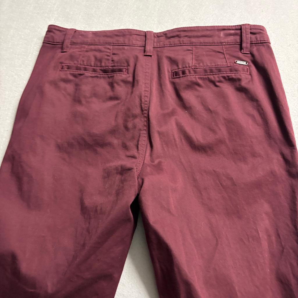 Guess Chino Pants Mens 34x32 Burgundy Red Slim Fit Flat Front Cotton Stretch