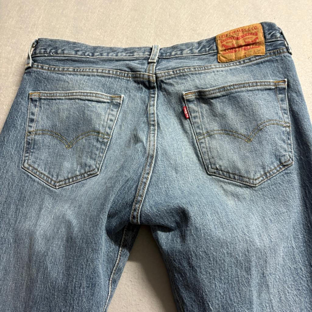 Levis 501 Original Fit Jeans Mens 34x34 Blue Denim Button Fly Stretch Pants