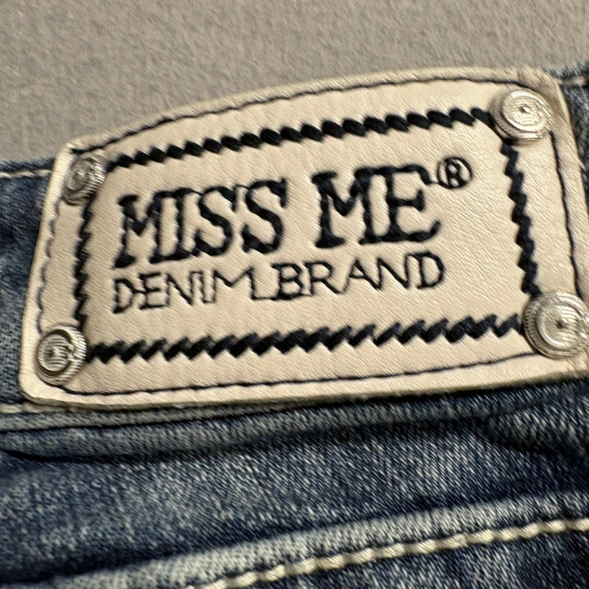 Miss Me Bootcut Jeans Womens 27 Blue Denim Embellished Stars Rhinestones JD1067B