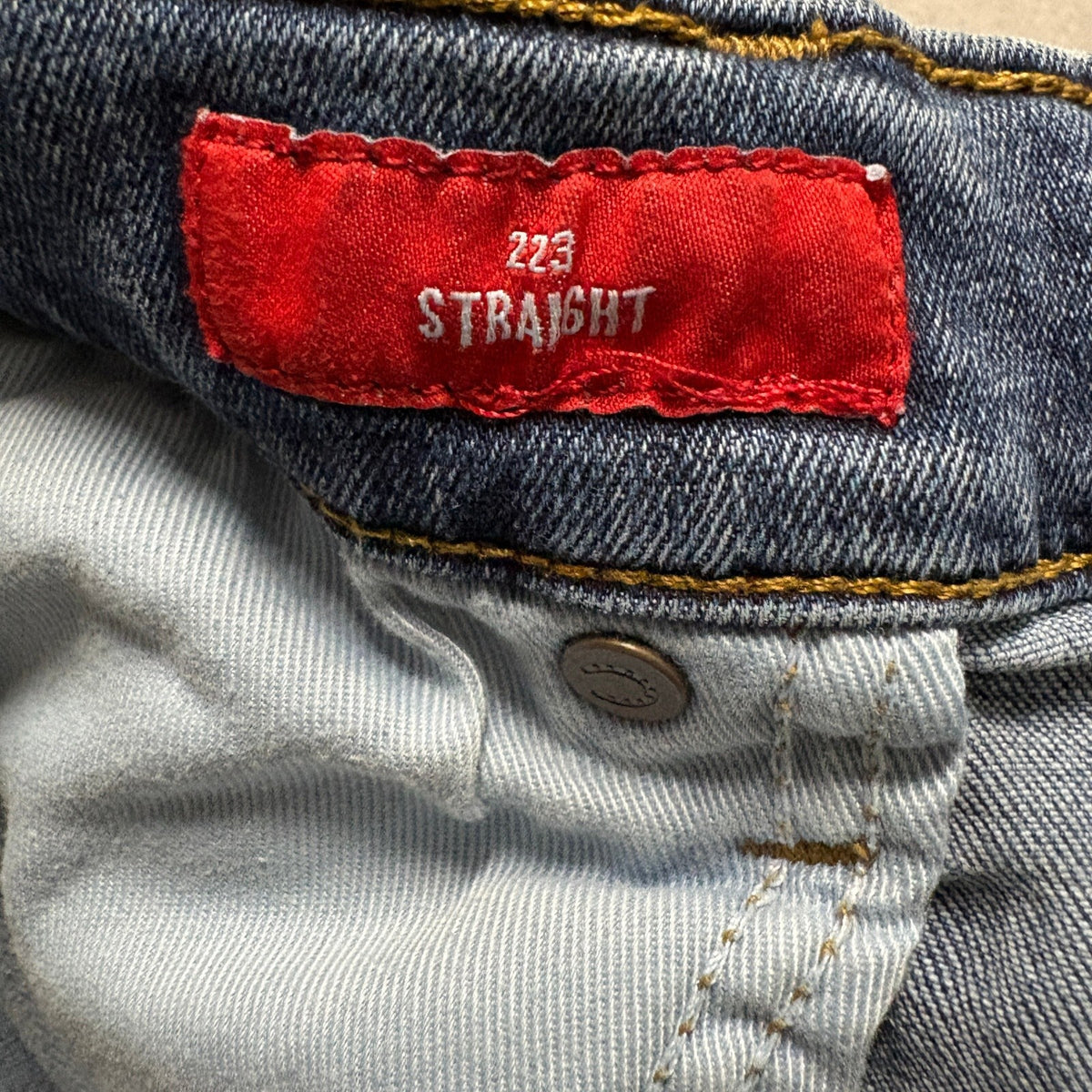 Lucky Brand 223 Straight Fit Jeans Mens 36x30 Medium Wash Denim Stretch Pants