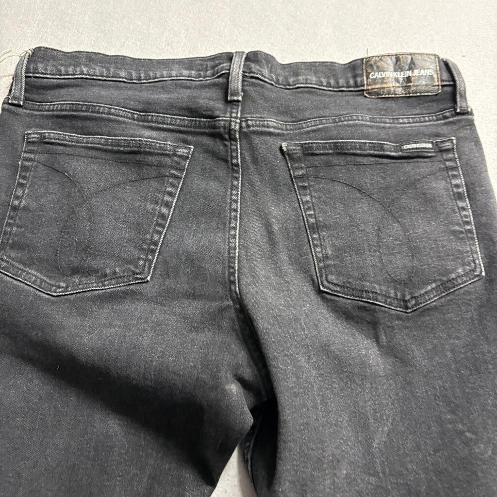 Calvin Klein Jeans Mens 38x30 CKJ 026 Slim Fit Black Denim Stretch Jeans