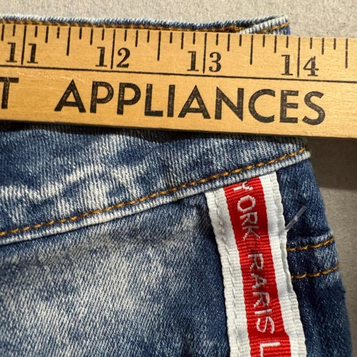 VIP Jeans Womens 3/4 Distressed Acid Wash Skinny Jeans Side Stripe Raw Hem