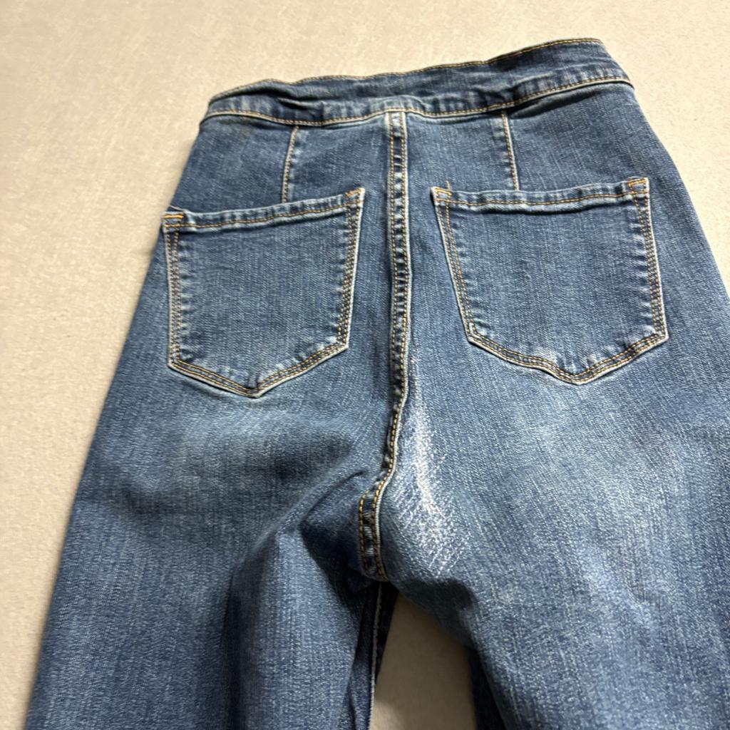 Hammer Jeans Los Angeles Womens Size 0 Extreme Flare Bell Bottom Raw Hem Stretch