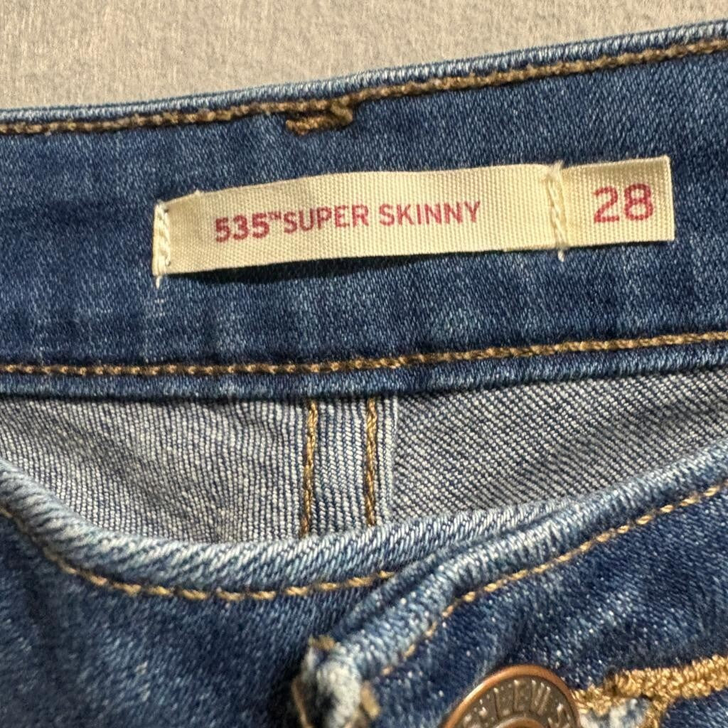 Levis 535 Super Skinny Jeans Womens 28 Distressed Ripped Knee Medium Wash Denim
