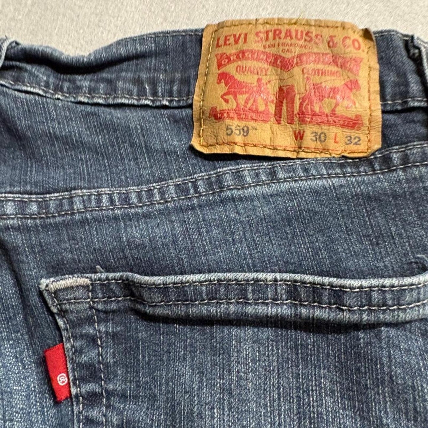Levi's 559 Relaxed Straight Jeans Mens 30x32 Blue Denim WaterLess