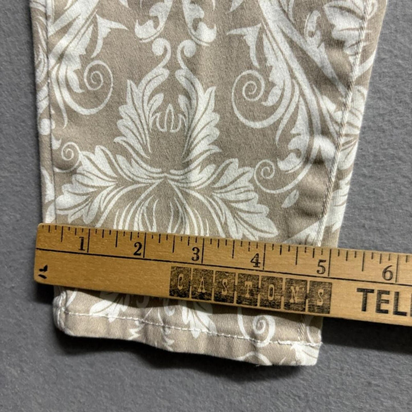 Kut from the Kloth Marilyn Ankle Skinny Jeans Womens 6 Beige Damask Floral Print