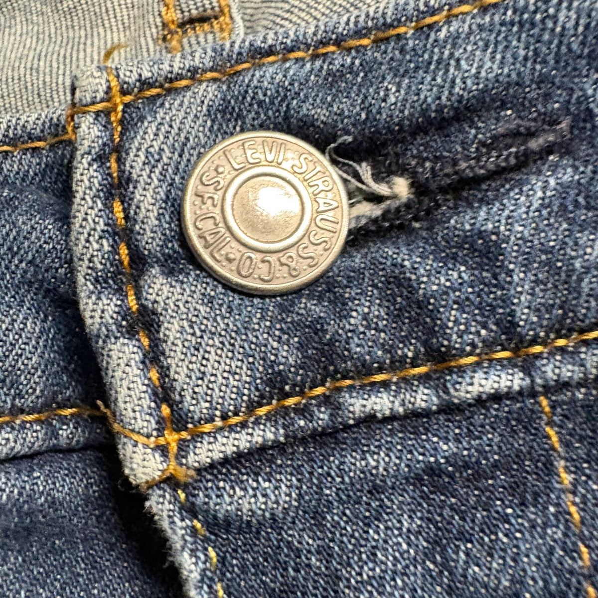 Levi's 511 Slim Fit Jeans Mens Size W36 L34 Blue Denim Distressed Hole Bleach