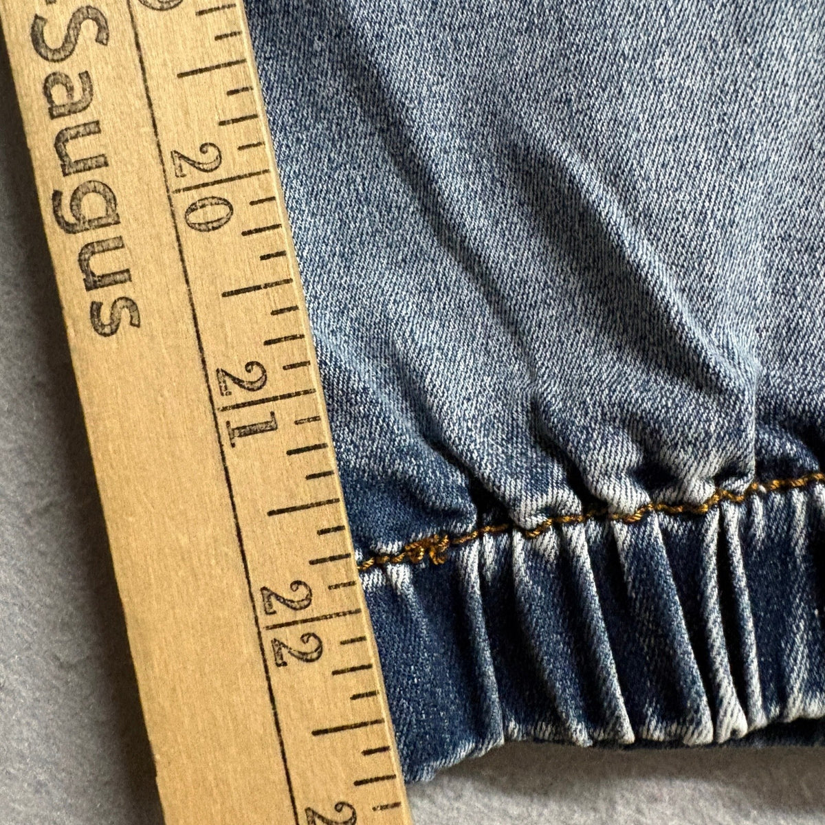 VIP Jeans Womens Size 11 Cargo Jogger Jeans Blue Denim Elastic Cuffs Stretch