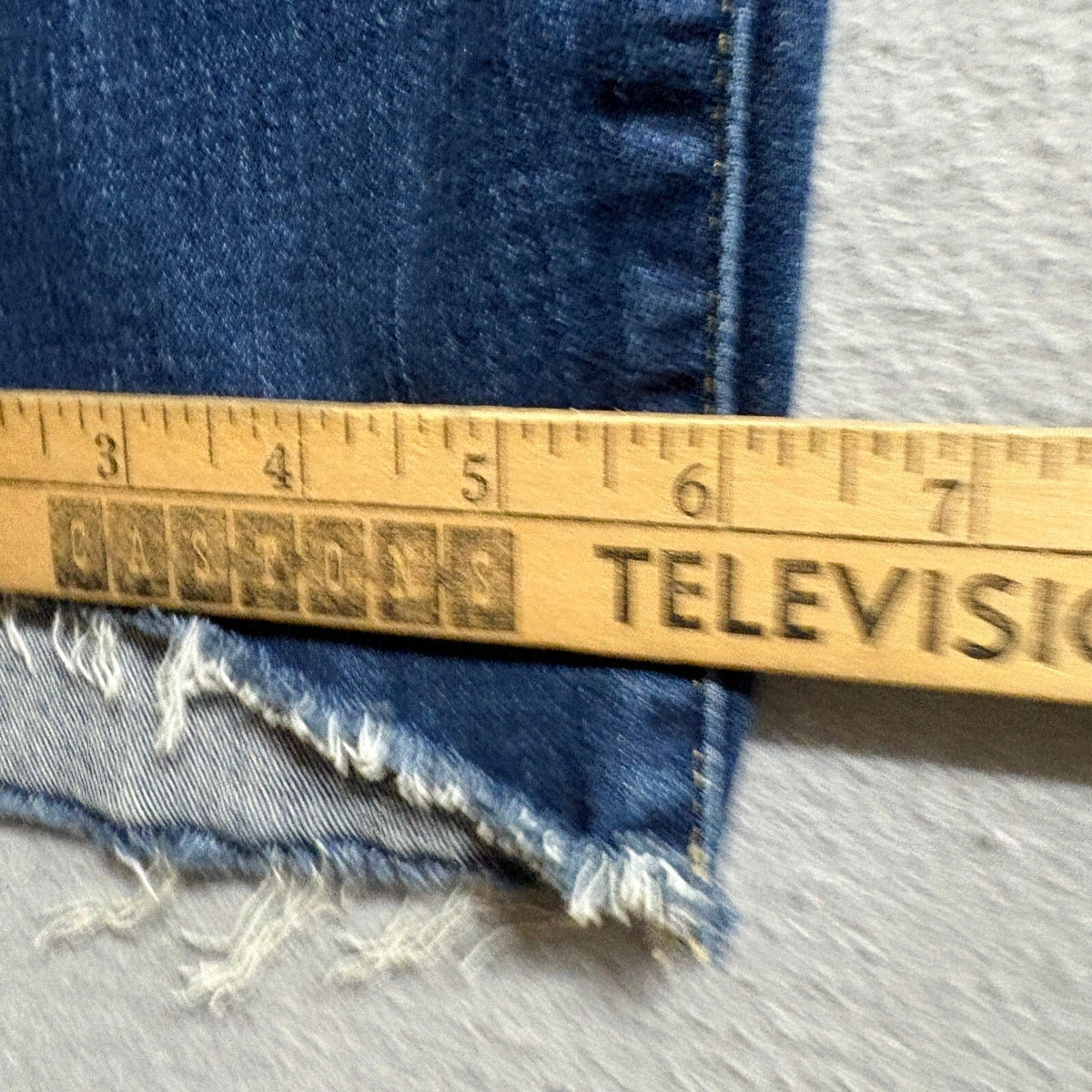 Torrid Sky High Skinny Jeans Womens 22 Short Blue Raw Fray Hem Stretch Denim