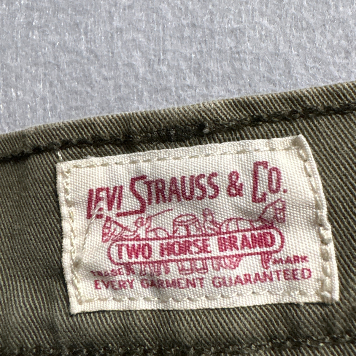 Levis 511 Slim Fit Chino Pants Mens 30x30 Olive Green Cotton Blend Casual