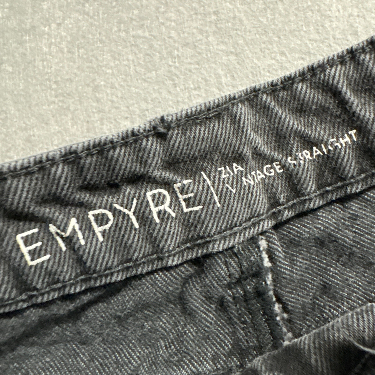 Empyre Zia Vintage Straight Jeans Womens Size 4 Gray Denim 100% Cotton