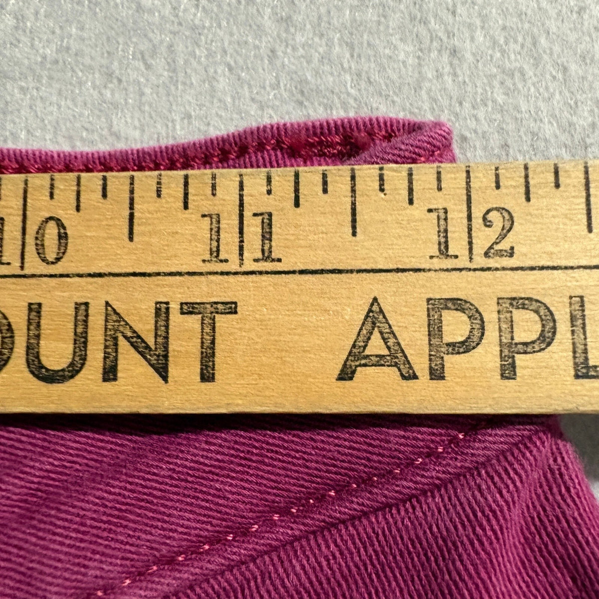 Levi's 535 Super Skinny Jeans Womens Size 25 Purple Magenta Stretch Denim Pants
