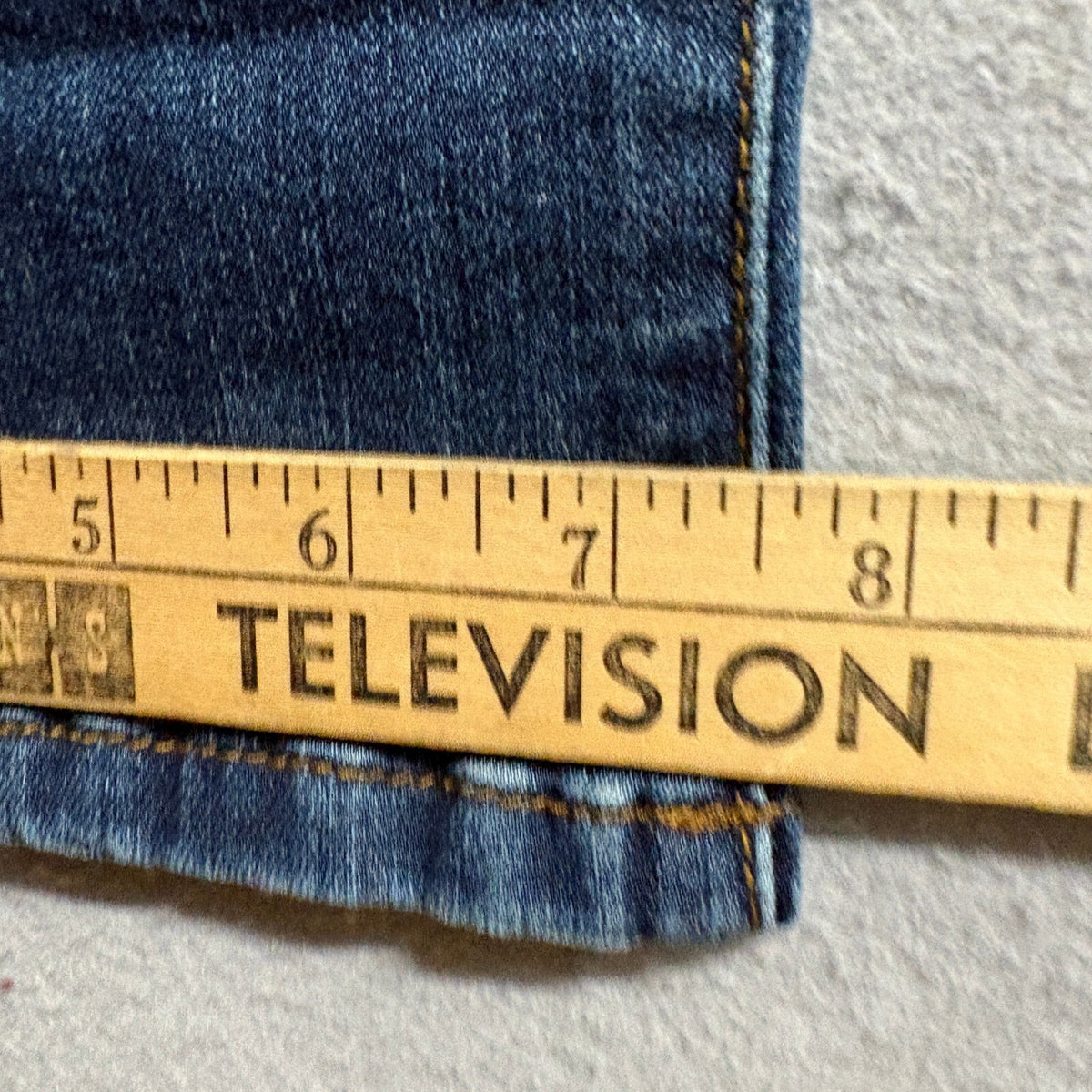 Kut From The Kloth Straight Leg Jeans Womens Size 14 Blue Denim Stretch Pants