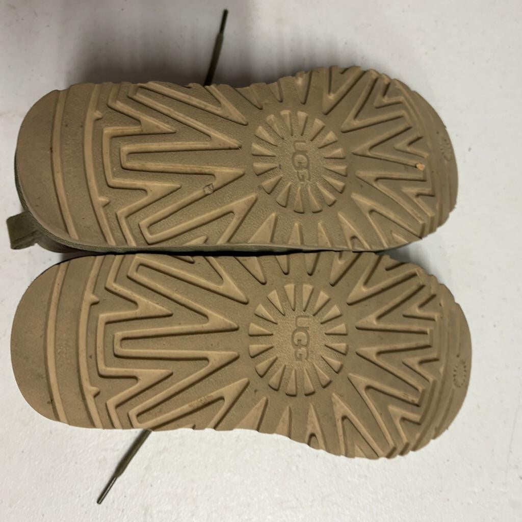 UGG Neumel Canvas Moss Green Mens Boots Size 8 Wool Lined Chuka Boots 1118264