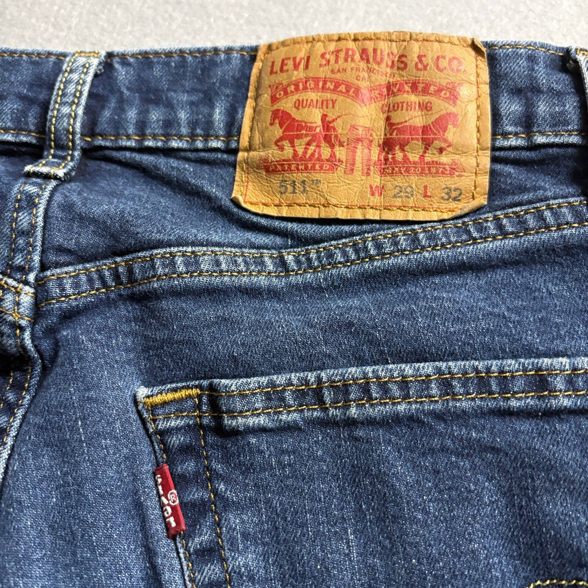 Levis 511 Slim Fit Jeans Mens W29 L32 Dark Blue Denim Straight Leg Pants