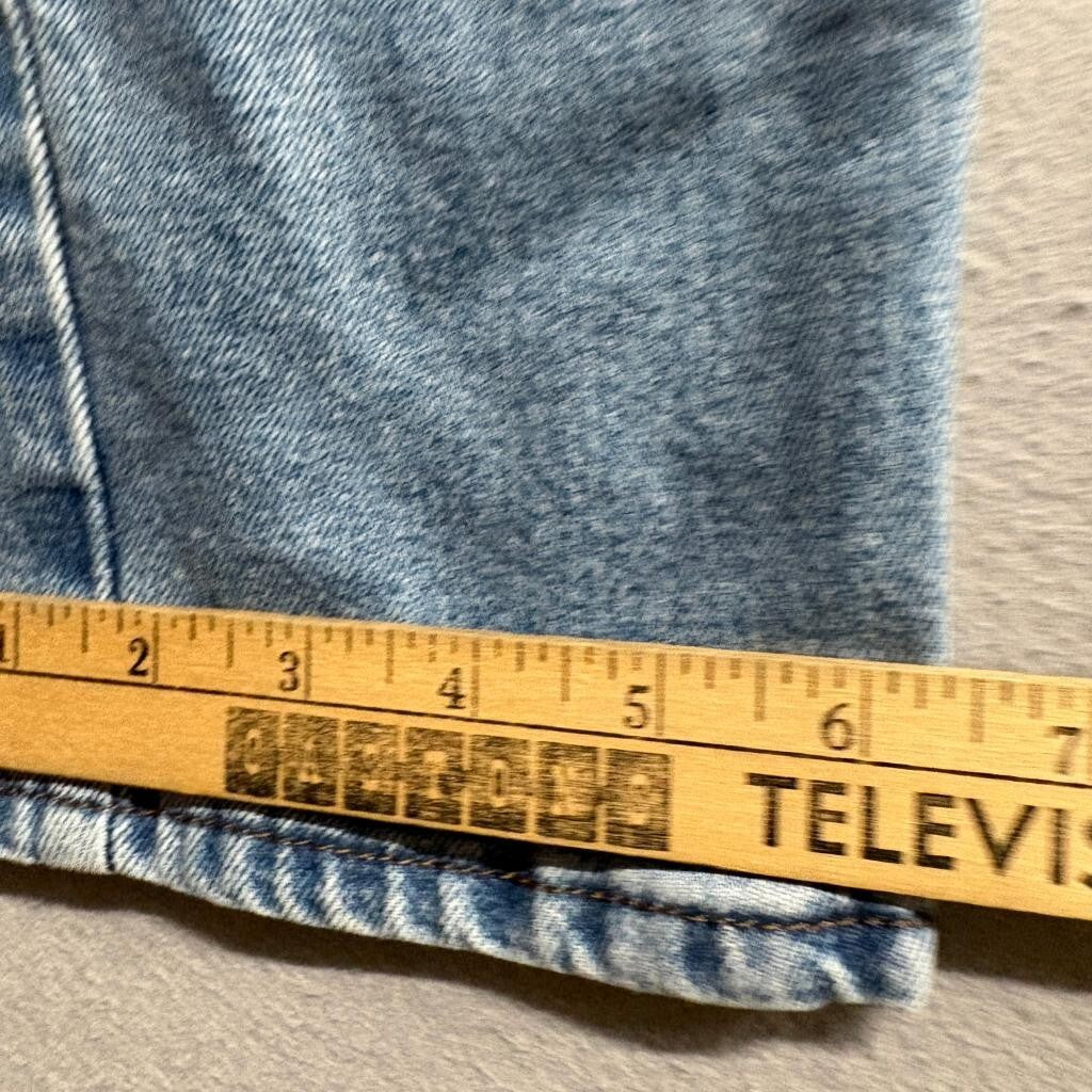 Signature by Levi Strauss Co Mens Slim Fit Jeans Size 31x30 Light Wash Denim