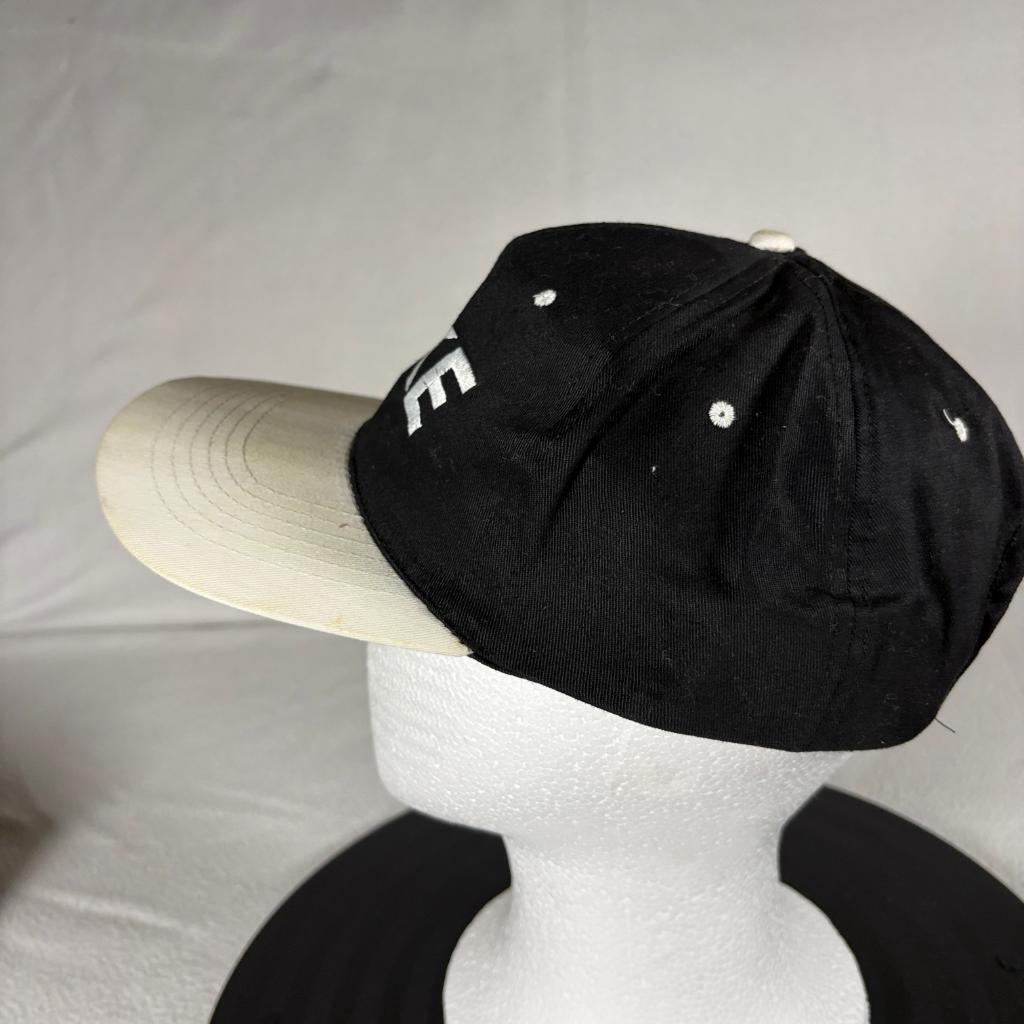 Vintage Nike Spellout Snapback Hat Mens Black Beige Two Tone Cap Cameo Tag