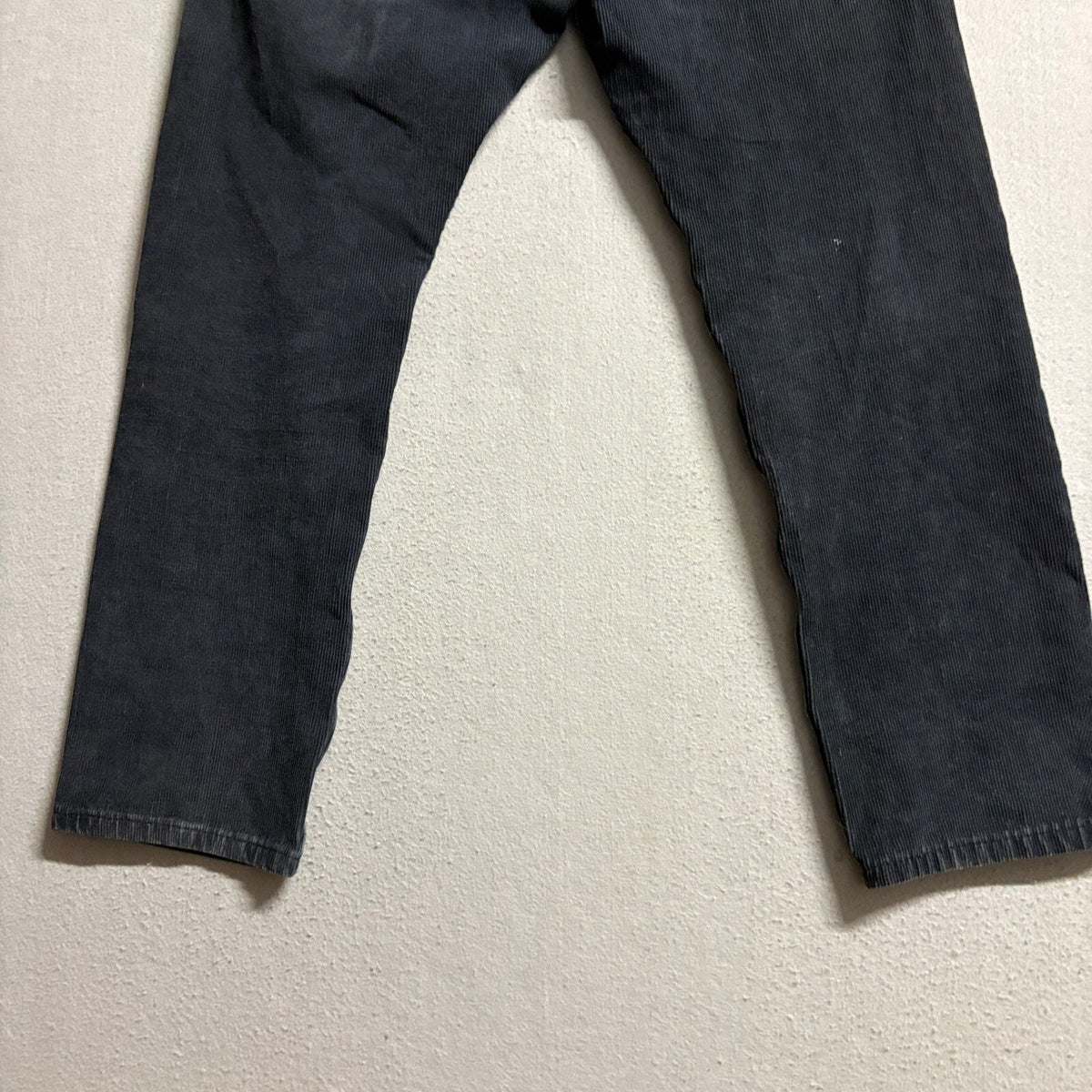 Levis 502 Mens Black Corduroy Tapered Leg Jeans W30 L30 Black Fine Cord Pants