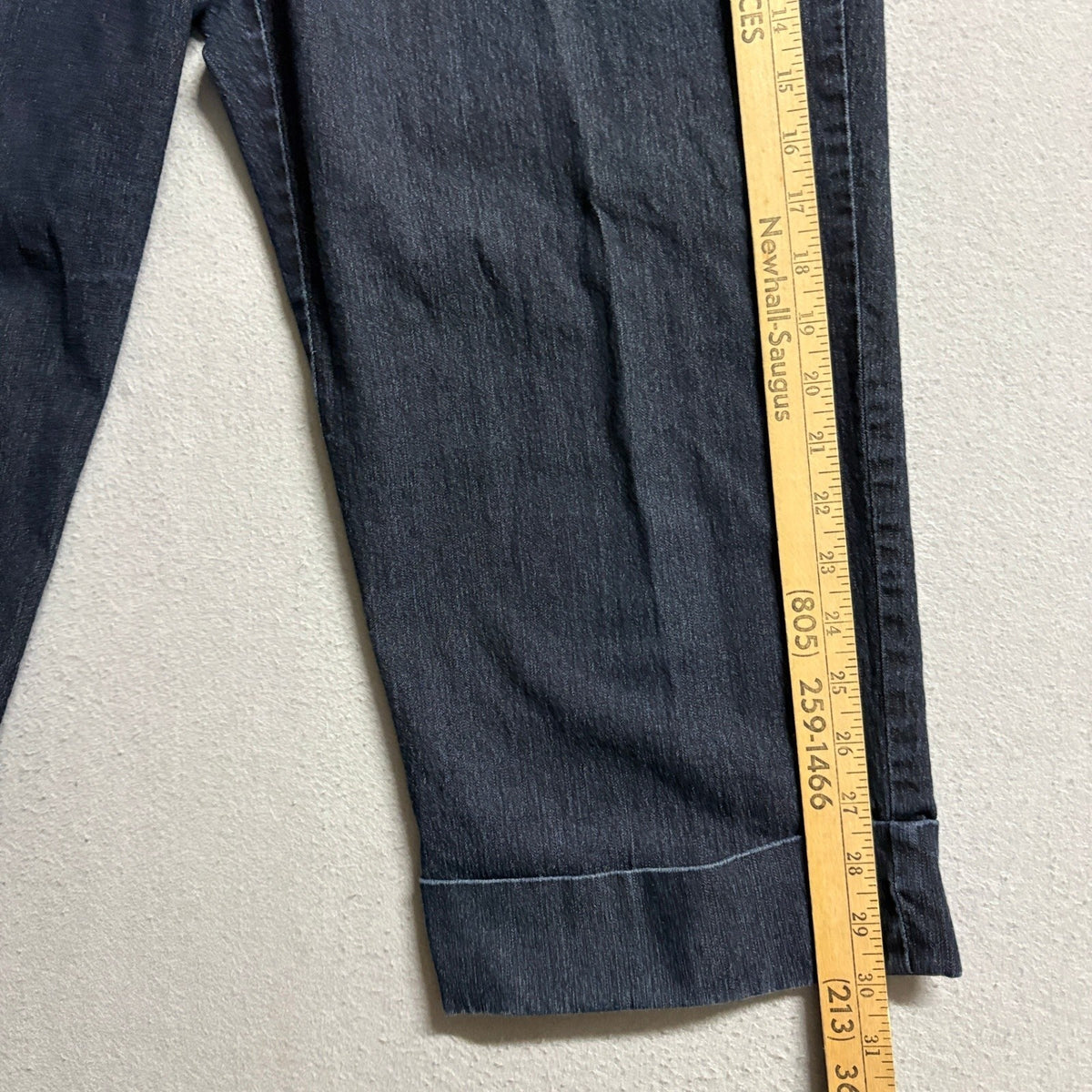 Bandolino Blu Womens Size 14 Dark Wash Capri Jeans Cuffed Comfort Stretch Blue