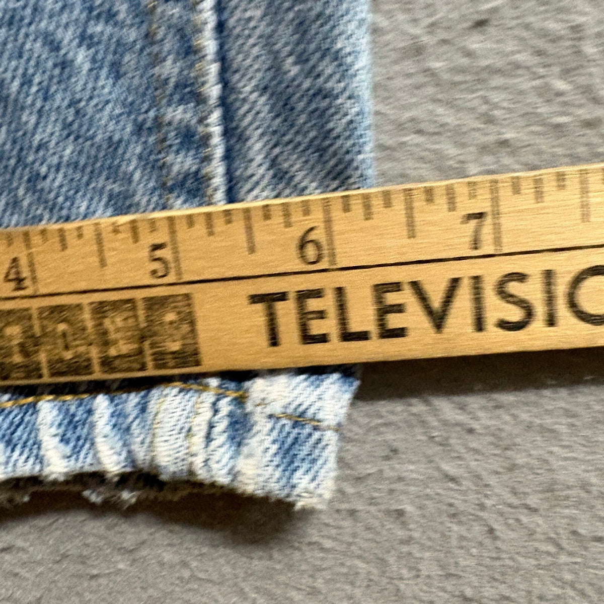 Vintage L.L. Bean Double Pleated Front Mom Jeans Light Wash Denim High Rise
