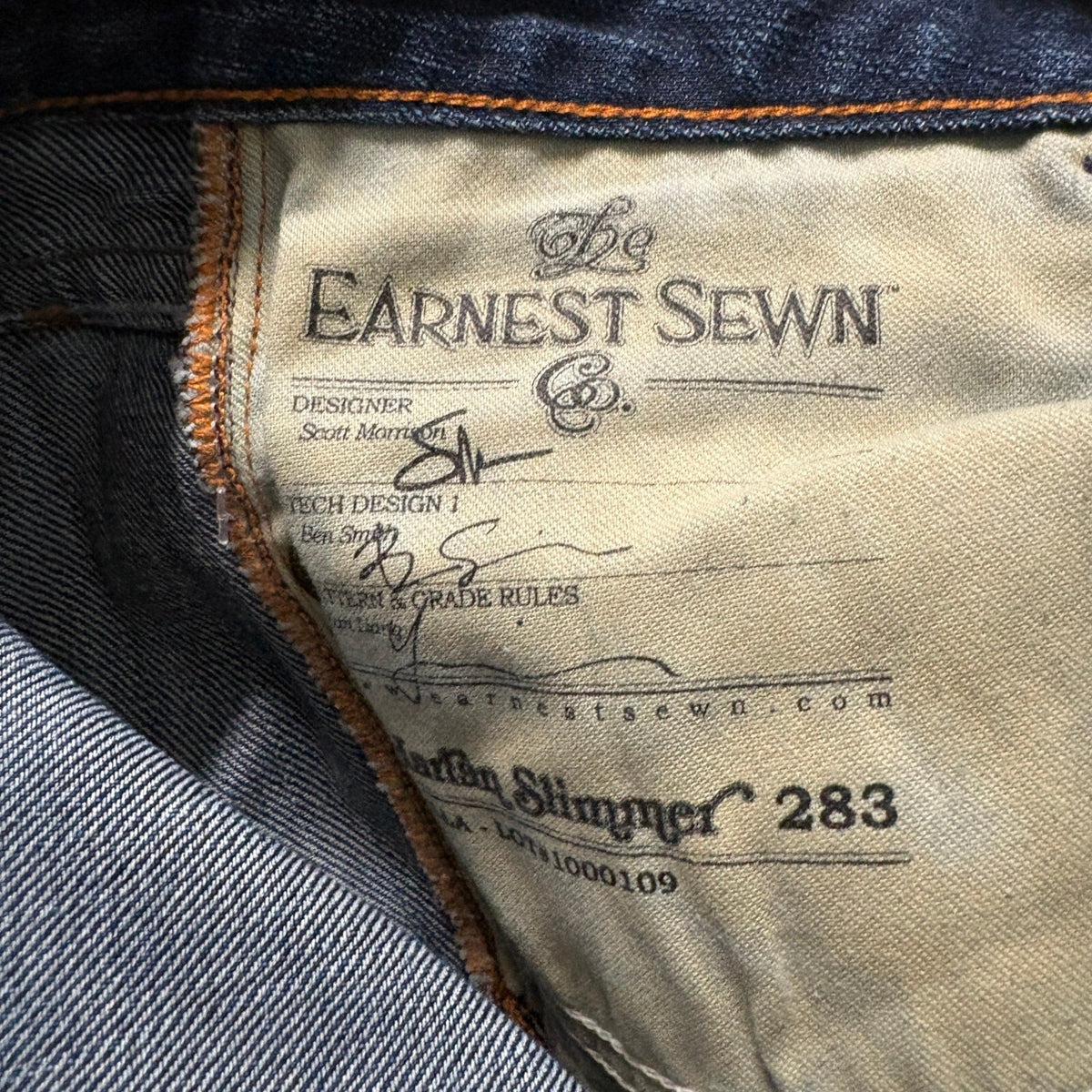 Earnest Sewn Harlan Slimmer 283 Womens Jeans Size 26 Dark Wash Made in USA