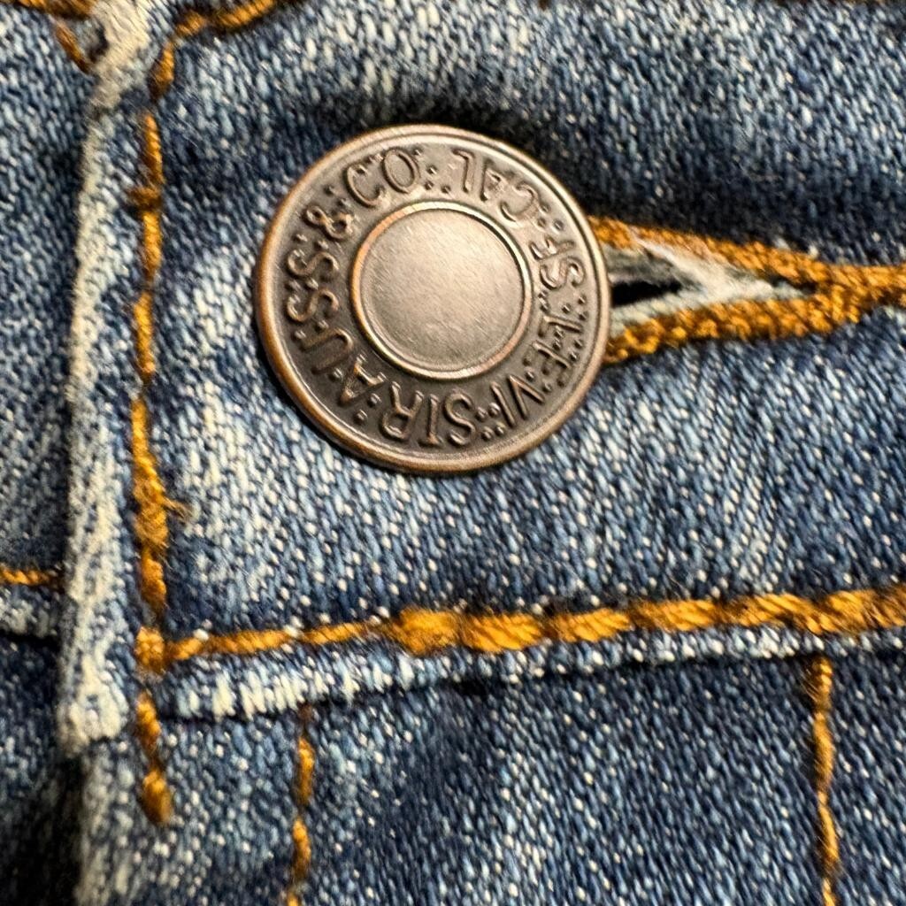 Levi's 501 Women's Blue Denim Jeans W28 L32 Straight Leg 100% Cotton Made in USA