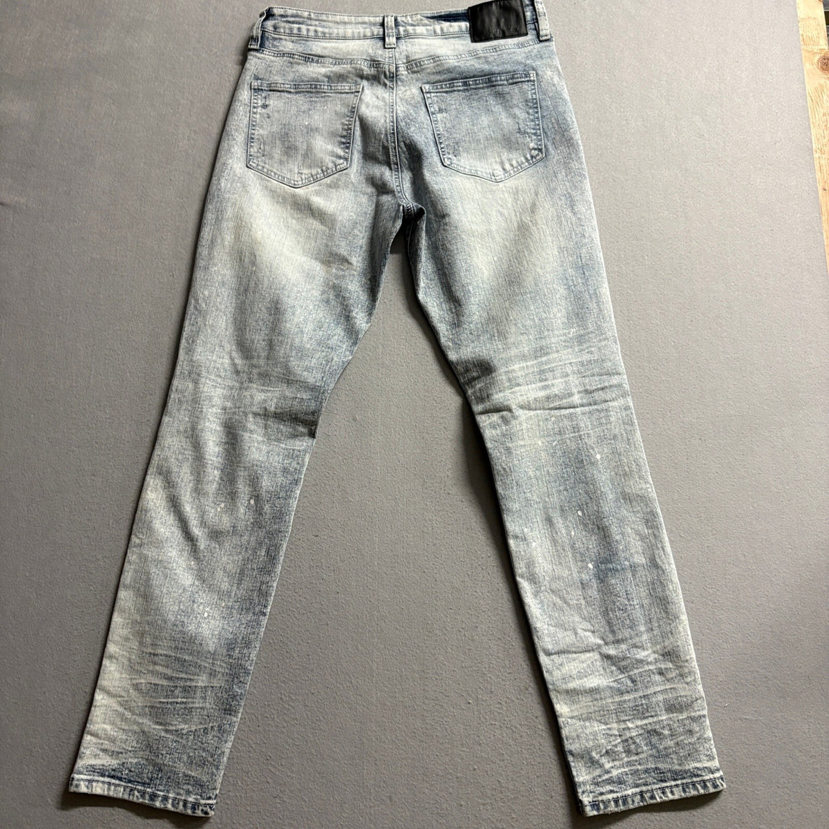 Rue21 Slim Taper Supreme Flex Jeans Mens 32x32 Distressed Acid Wash Blue Denim