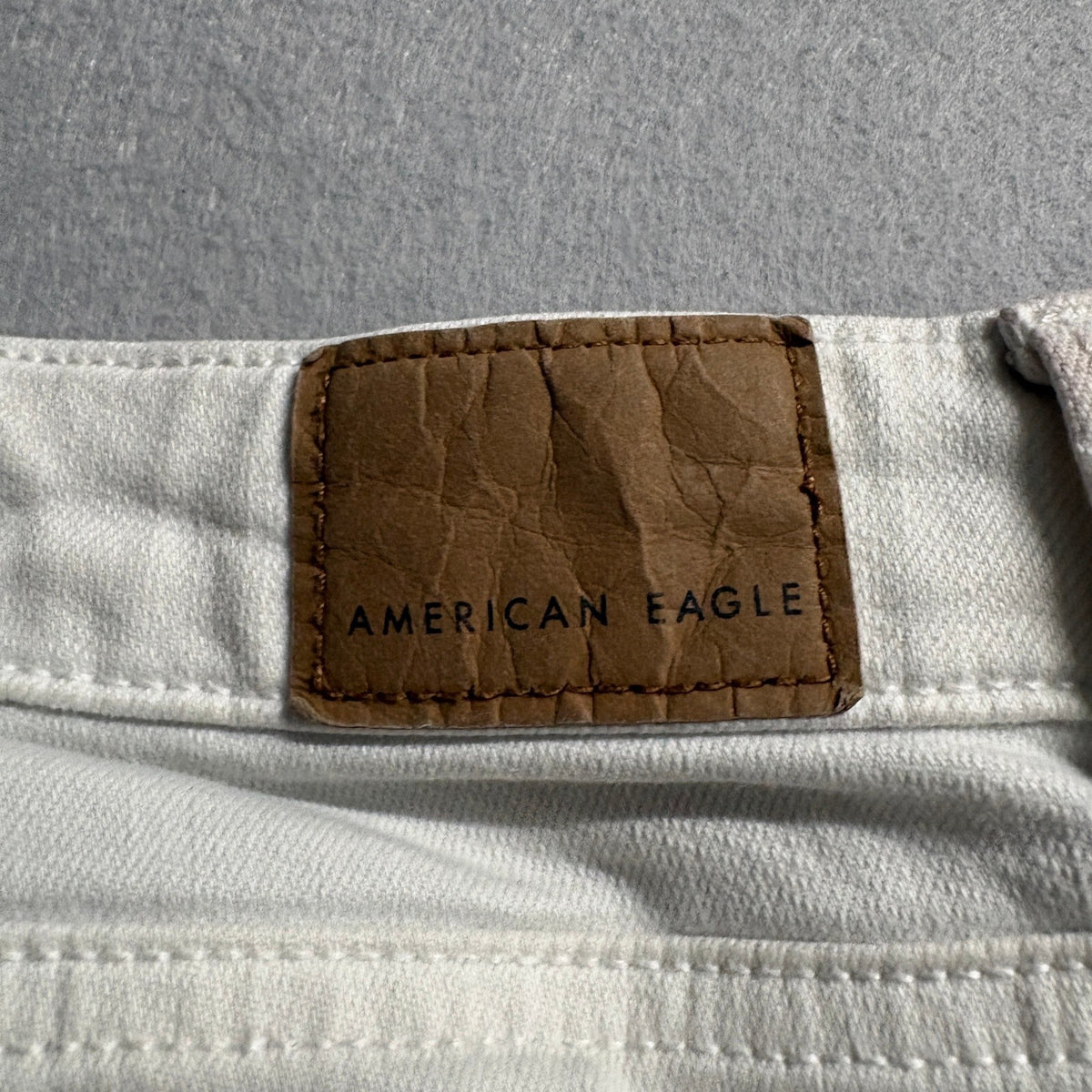 American Eagle Skinny Kick Jeans Womens Size 0 Regular Gray Super Stretch Denim