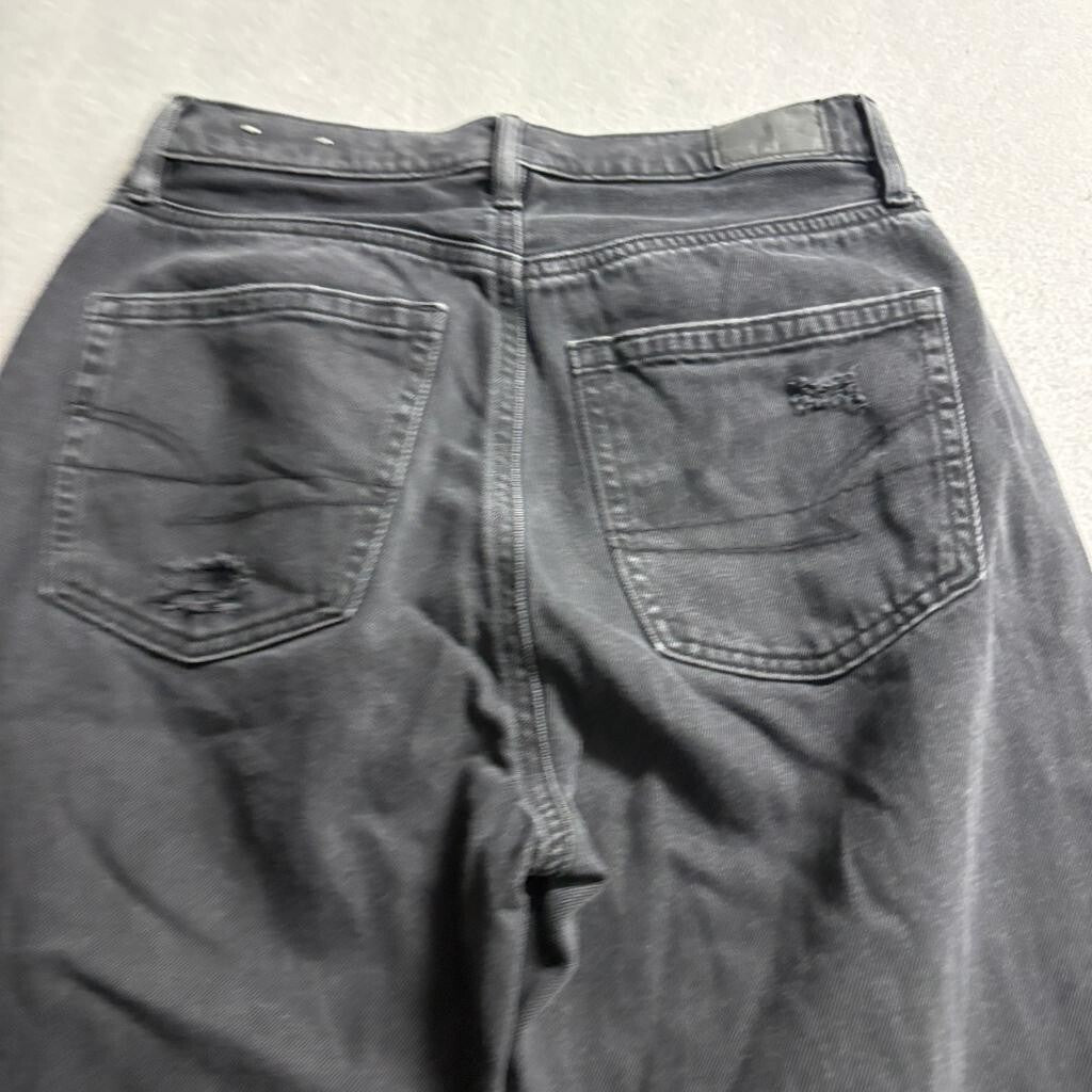 American Eagle Mom Jeans Womens 4 Black High Rise Distressed Denim