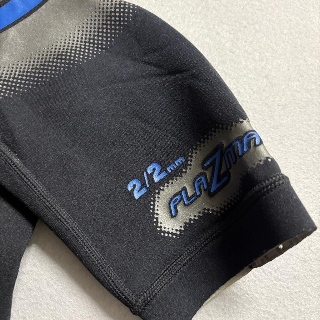 Bare Plazma 2/2mm Shorty Wetsuit Mens Medium Black Silver Blue Springsuit