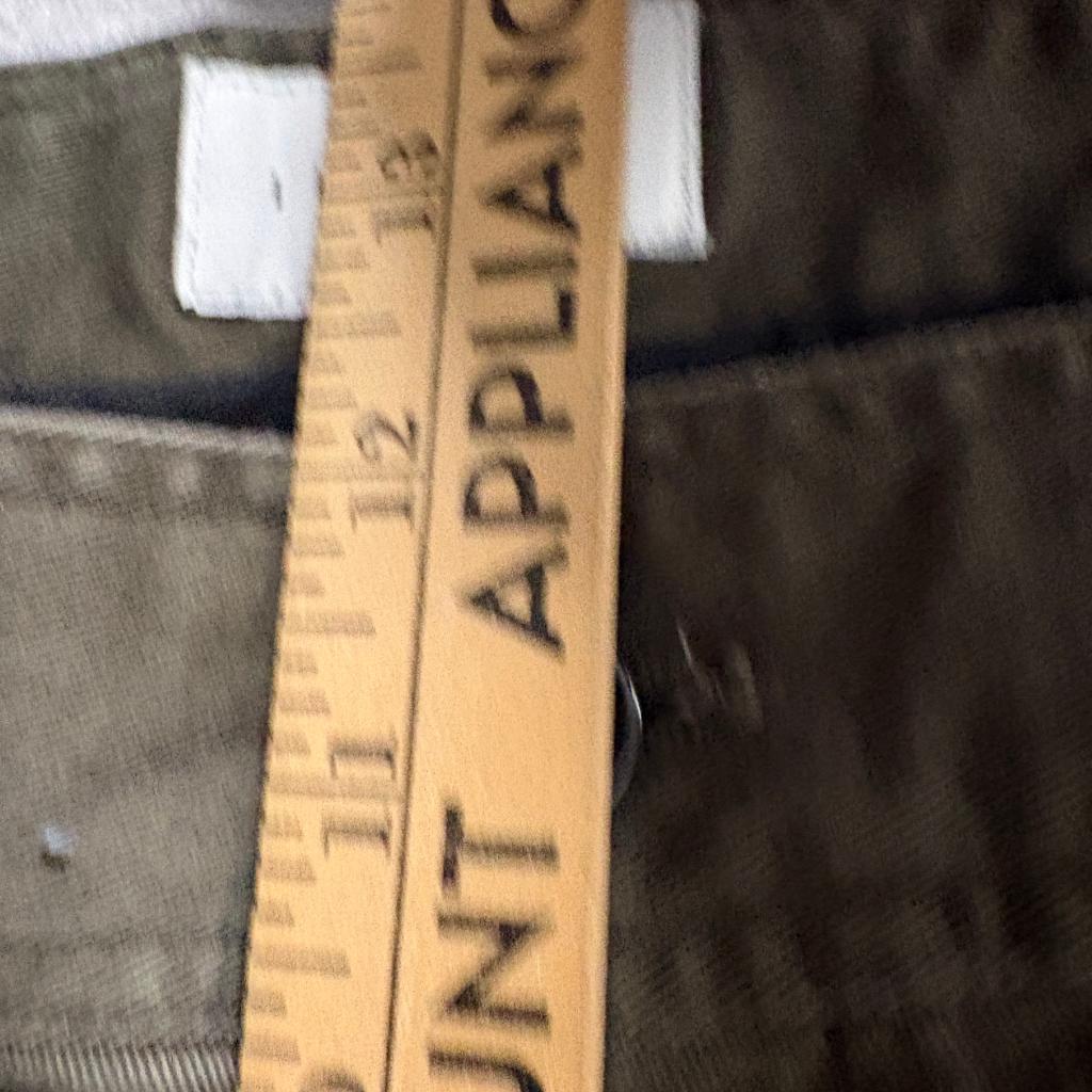 I Love Ugly Cargo Pants Womens Large Green Cotton Blend Cropped Utility
