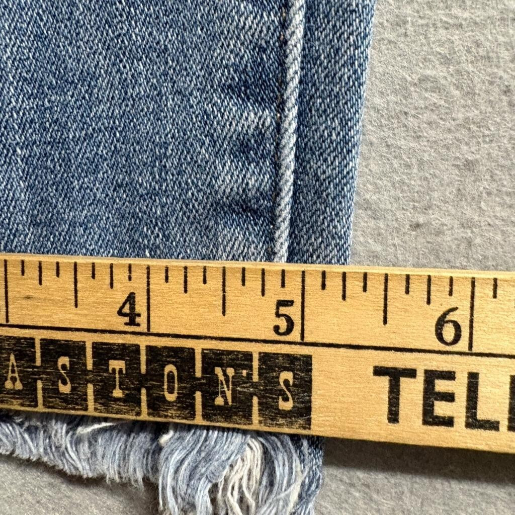 Levis 721 High Rise Skinny Jeans Womens 27 Medium Wash Blue Denim Frayed Hem