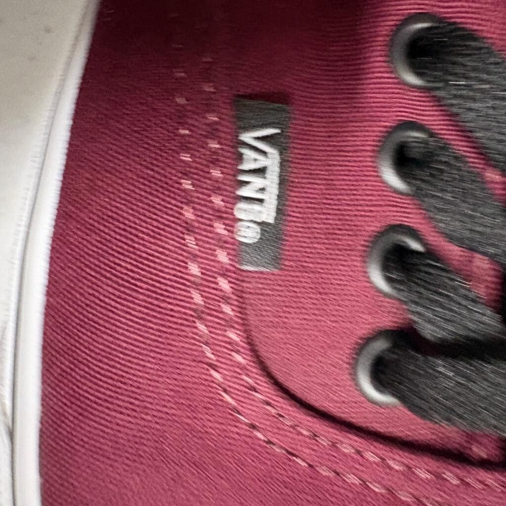 Vans Authentic Port Royale Black Mens Size 11 Sneakers Burgundy VN000QER5U8