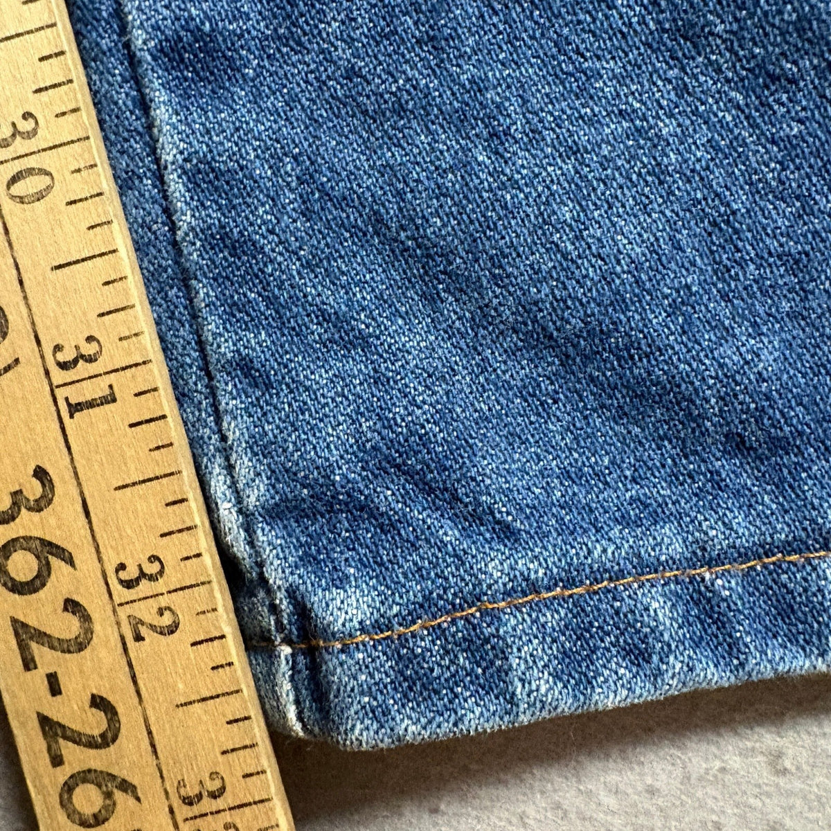 Vintage Wrangler Jeans Mens 38x34 Made in USA 31MWZPW High Rise Blue Denim Pants