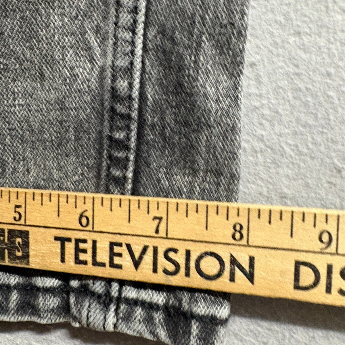 Arizona Jean Co Highest Rise Vintage Straight Jeans Womens Size 3 Gray Studded