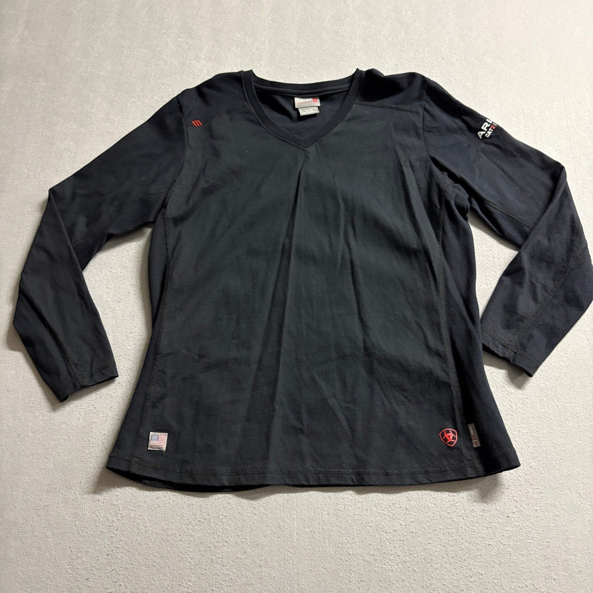 Ariat FR Work Shirt Womens XL Black Flame Resistant Long Sleeve CAT 2 V-Neck Tee