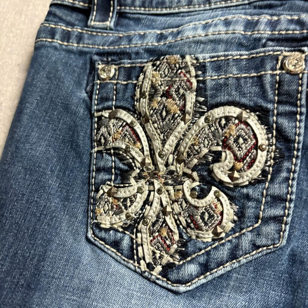 Miss Me Signature Bootcut Jeans Womens Size 30 Dark Wash Fleur De Lis