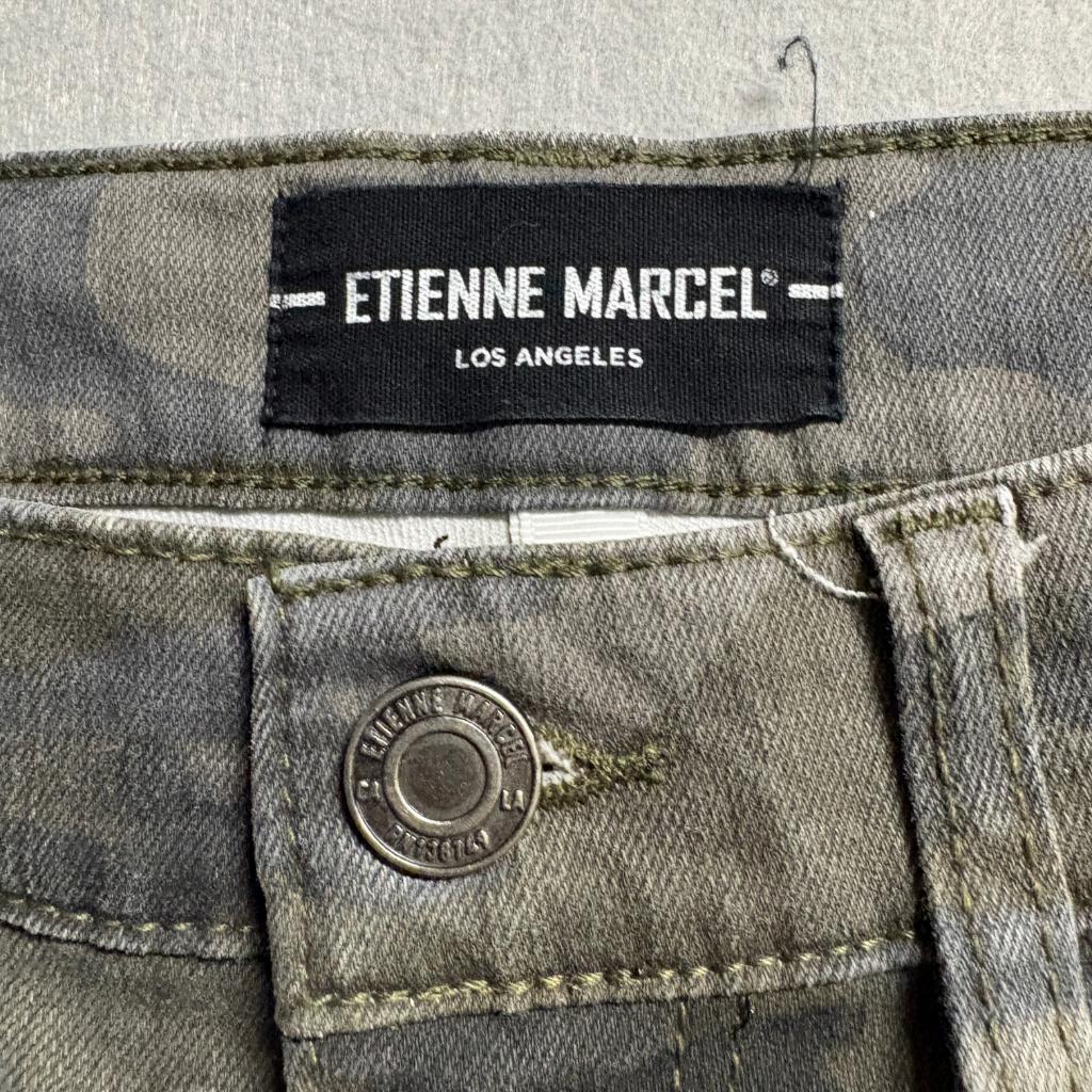 Etienne Marcel Camo Skinny Moto Jeans Womens 26 Camouflage Red Zipper Accent