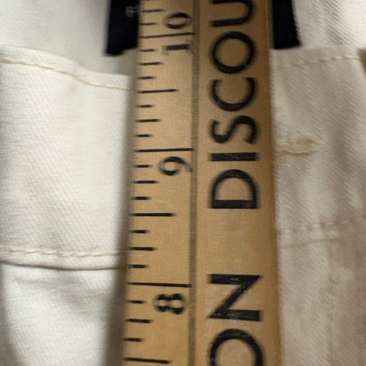 Free Assembly Modern Straight Jeans Womens 30x30 Ecru White 100% Cotton Denim
