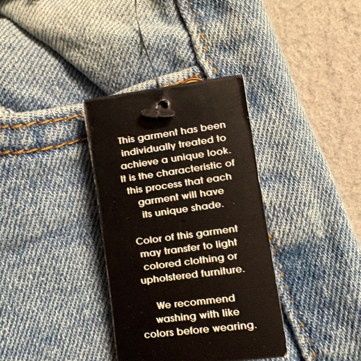Celebrity Pink Womens Hi-Rise Mom Jeans Size 7/28 Blue Distressed Denim New