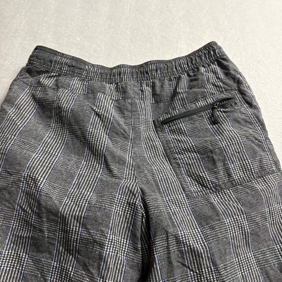 American Eagle Mens Jogger Pants Small S Gray Plaid Nylon Mesh Lined Track Pants