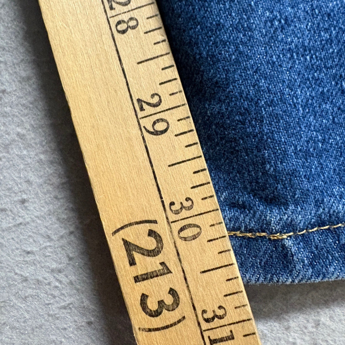 Wrangler Hero Mens Blue Denim Regular Fit Jeans Size 40x32 85900DW Medium Wash