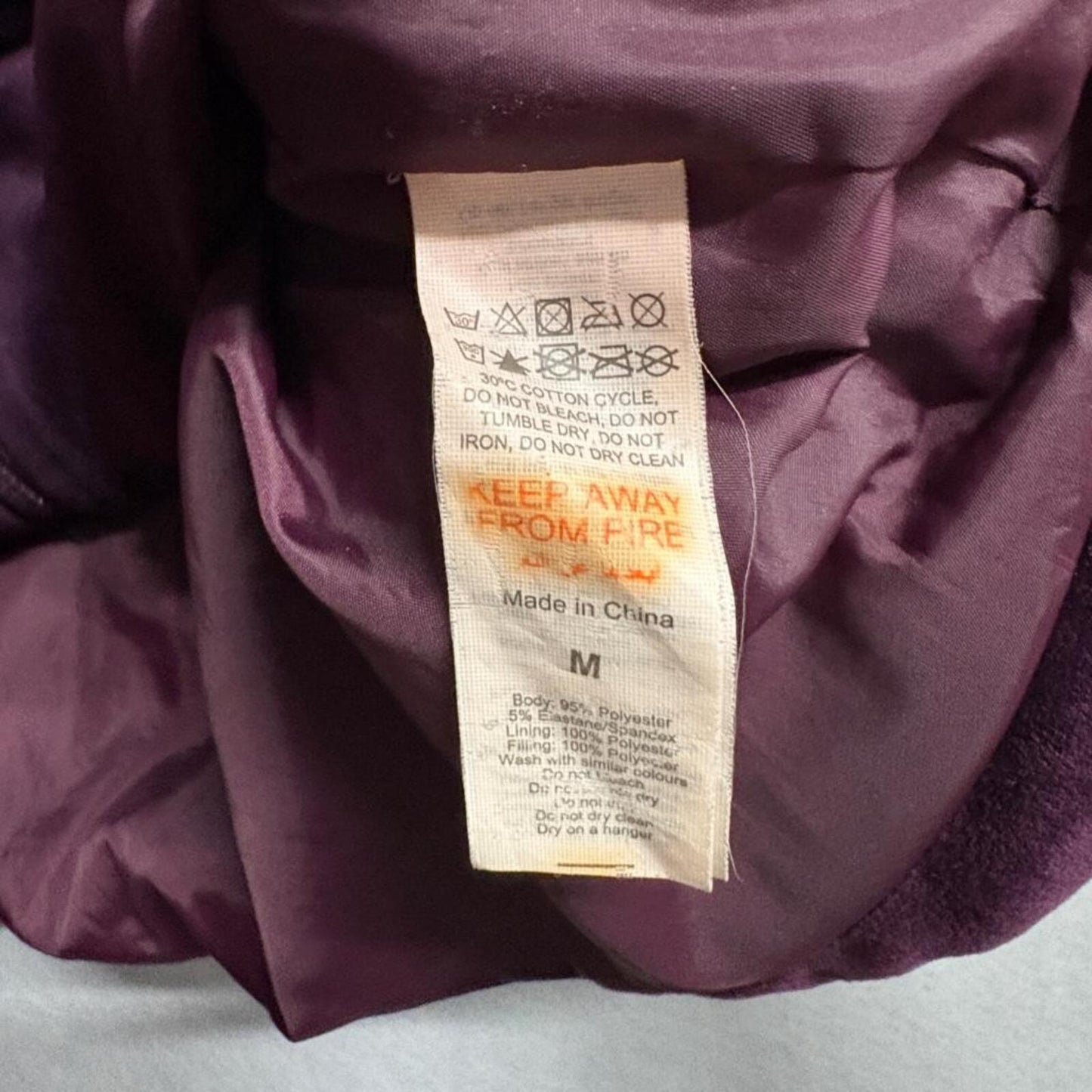 BoohooMAN Velvet Puffer Vest Mens Medium Purple Velour Padded Sleeveless Jacket