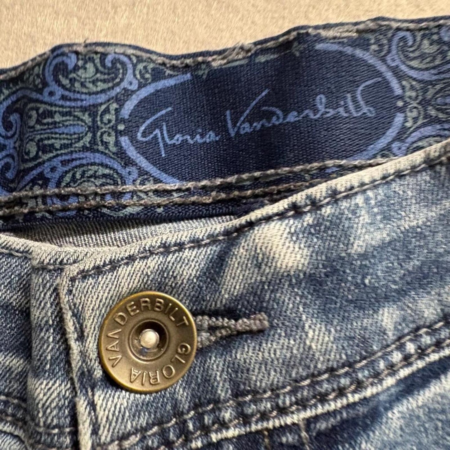 Gloria Vanderbilt Amanda Jeans Womens Size 10 Blue Denim Bootcut Stretch
