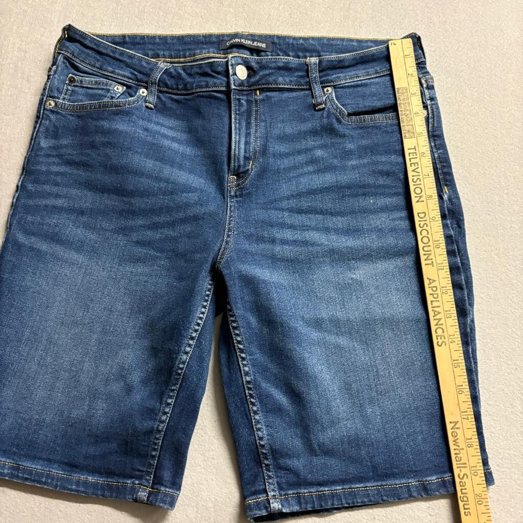 Calvin Klein Jeans Bermuda Shorts Womens Size 14 Blue Denim Stretch Mid Rise