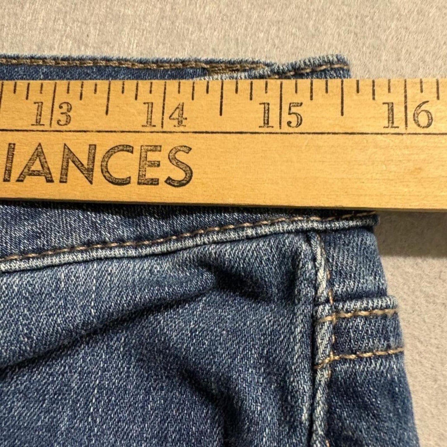 Joe's Jeans Women's Size 30 Blue Denim Bootcut Stretch Jeans Medium Wash 31x34