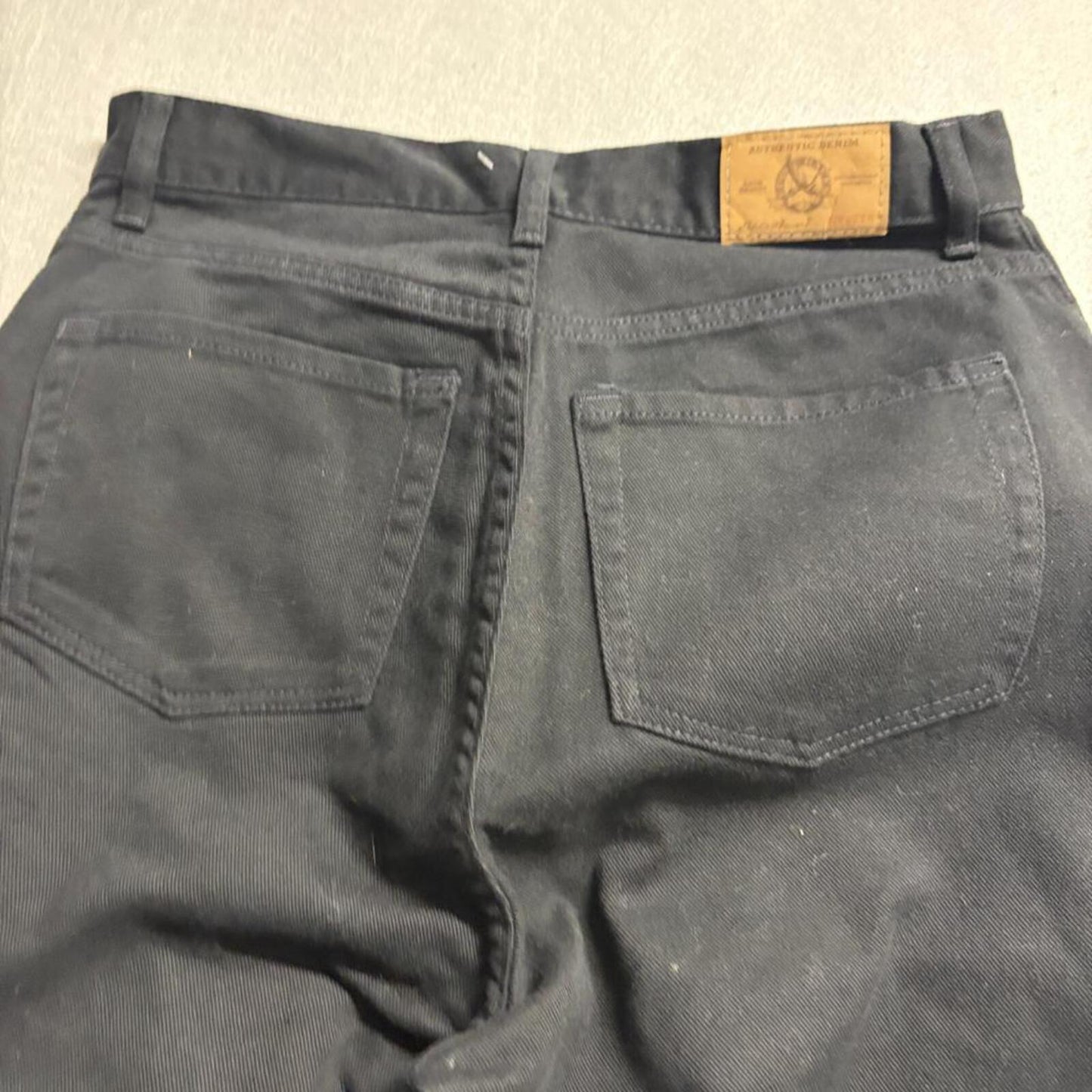 Eddie Bauer Loose Fit Jeans Womens Tall 10 Black Denim High Rise Straight Leg